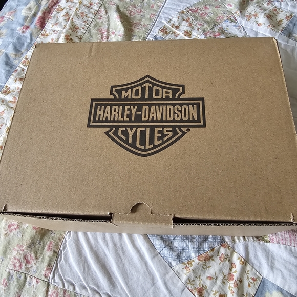 Harley Davidson Glass Set - Picture 3 of 6